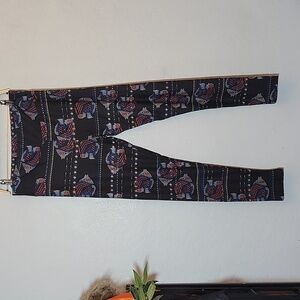 LLR TC Black Legging Mosaic Fish NWOT